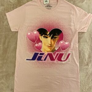 Hot Topic Light Pink KPOP Graphic Tee